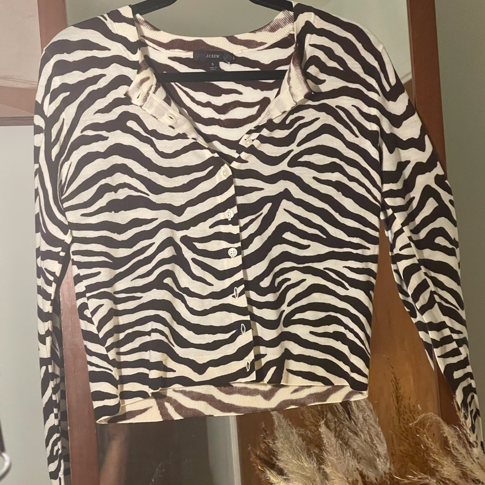 Cardigan - Picture 3 of 3